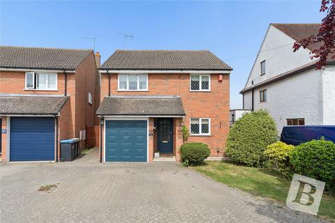 4 bedroom detached house for sale, Fyfield Road, Ongar, Essex, CM5