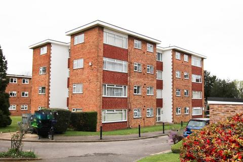 2 bedroom flat to rent, Maldon Road, Wallington, SM6