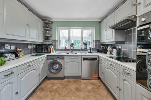 4 bedroom detached house for sale, Tower Close, Royston SG8
