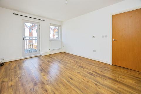 2 bedroom coach house for sale, Adams Drive, Willesborough, Ashford