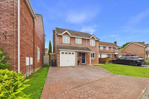 4 bedroom detached house for sale, Thomas Mead, Chippenham SN15