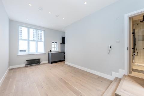 Studio to rent, Duck Lane, Soho W1
