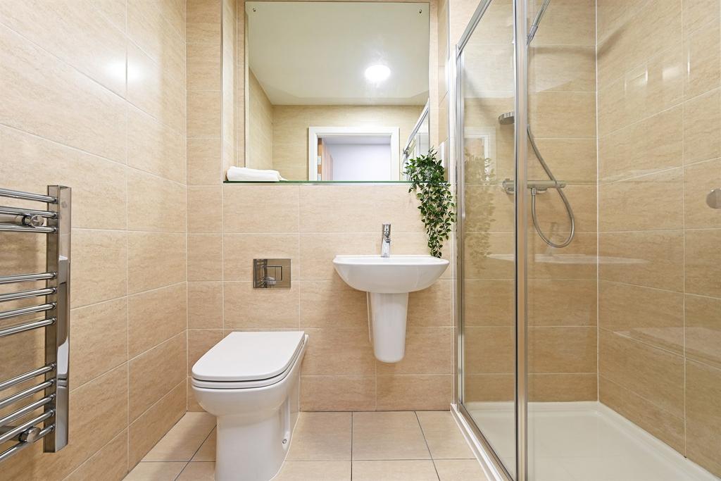 Apartment in Sheffield, South Yorkshire - View 3