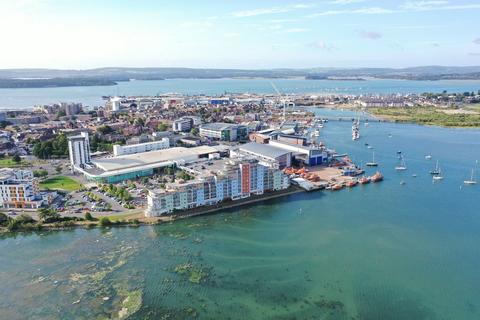 2 bedroom apartment for sale, Lifeboat Quay, Poole, BH15