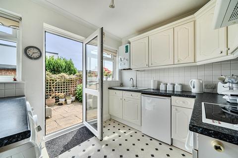 2 bedroom maisonette for sale, Lavender Hill, Enfield