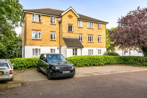 Studio for sale, Chipstead Close, Sutton SM2