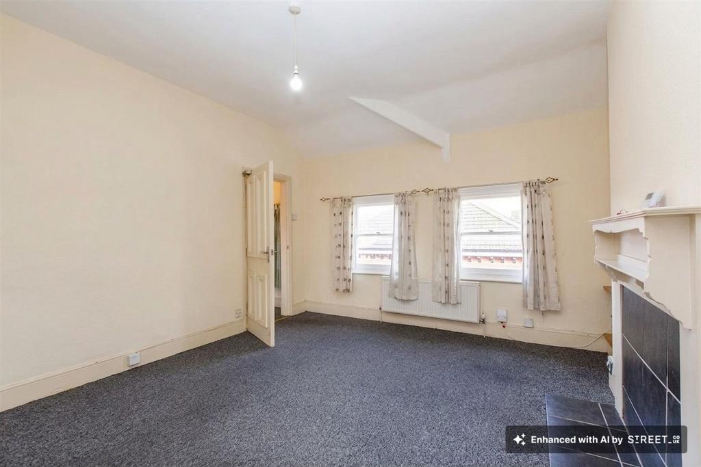 Apartment in Leicester, Highfields - View 2