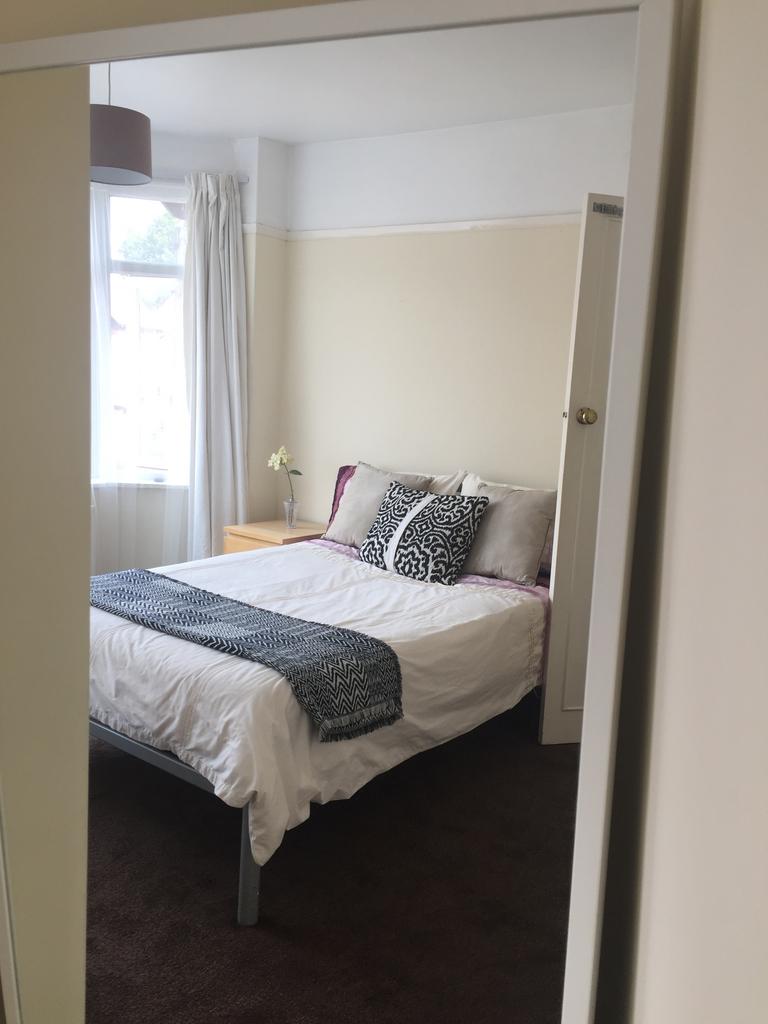 Charlbury Road, Nottingham, NG8 - View 3