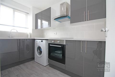 2 bedroom flat to rent, Dadswood, Harlow