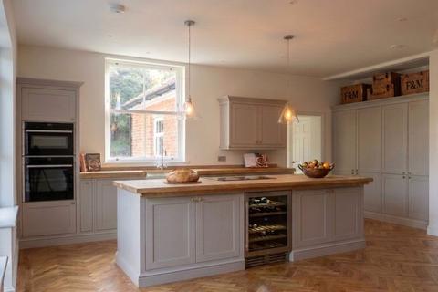 undefined, Oak Tree Drive, Newtown, Newbury, Hampshire, RG20