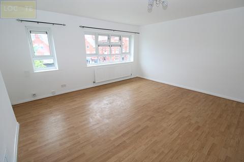 2 bedroom block of apartments to rent, Milton Close, Stretford