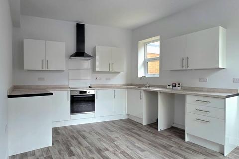 2 bedroom end of terrace house to rent, Castle Street, Barnsley