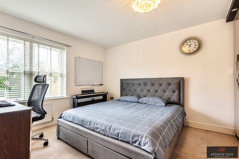 2 bedroom detached house to rent, Mobbs Close, Stoke Poges, Slough, Berkshire, SL2