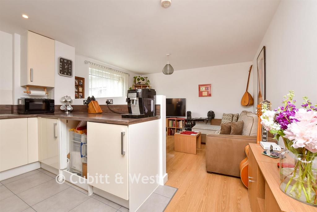 Lounge / Kitchen / Diner