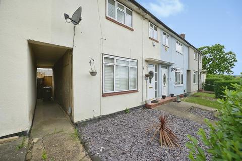 Chippenham Walk, Romford RM3
