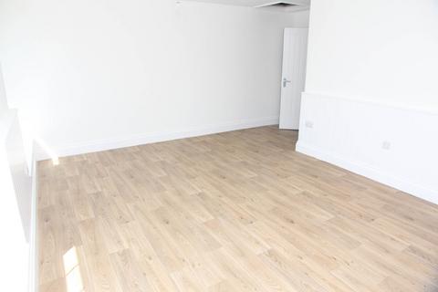 1 bedroom apartment to rent, Bond Street, Redruth, TR15