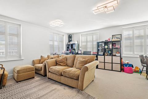 3 bedroom apartment for sale, Apartment 16, Parian House, Princes Drive, Diglis, Worcester.  WR1 2BQ