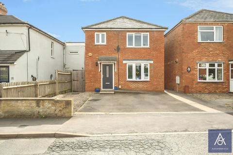 3 bedroom detached house for sale, Halse Road, Northamptonshire NN13