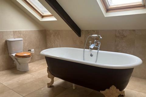 2 bedroom flat for sale, Wright Street, HULL