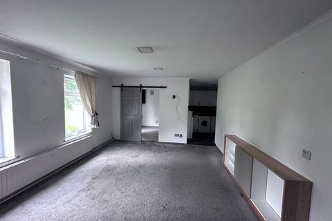 2 bedroom flat for sale, Lime Grove, Darley Dale, MATLOCK