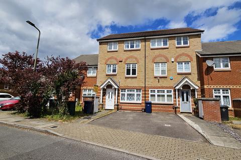 5 bedroom terraced house to rent, MAGNOLIA GARDENS