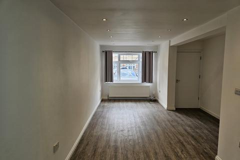 5 bedroom terraced house to rent, MAGNOLIA GARDENS
