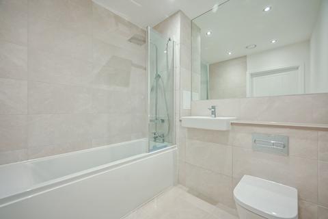 3 bedroom flat to rent, 114 Monier Road, Hackney Wick E3