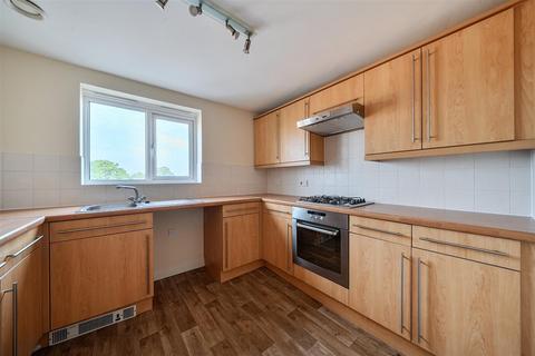 2 bedroom flat for sale, Heraldry Walk, Exeter