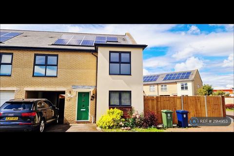 1 bedroom in a house share to rent, Cranesbill Close, Cambridge, CB4