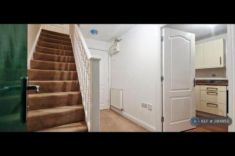 1 bedroom in a house share to rent, Cranesbill Close, Cambridge, CB4
