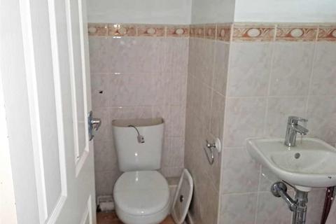 3 bedroom maisonette for sale, Meadowlea, Madeley, TELFORD