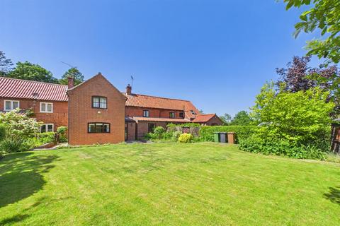 2 bedroom terraced house for sale, The Street, Hindolveston, Dereham