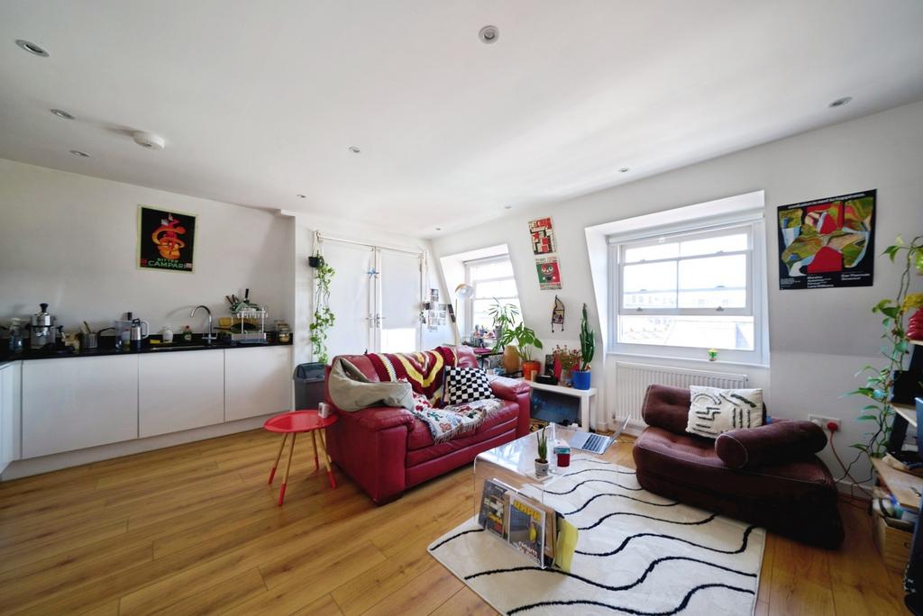 1 bedroom flat for sale