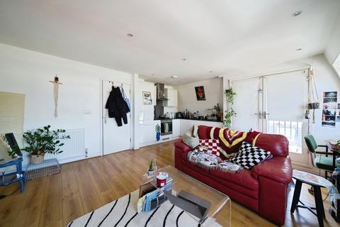 1 bedroom flat for sale, Hewison Street, LONDON, London, E3