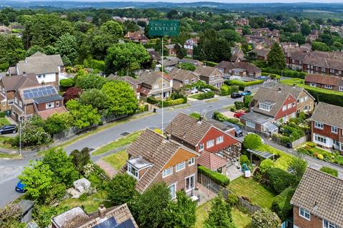 4 bedroom detached house for sale, Trenches Road, Crowborough, TN6