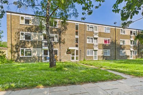 Dedisham Close, Crawley RH10