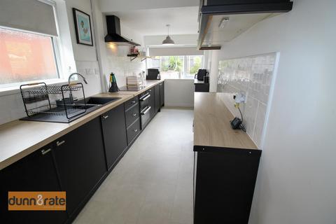 3 bedroom semi-detached house for sale, Derek Drive, Stoke-On-Trent ST1