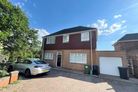 2 bed detached house for rent in Princes Drive, Leamington Spa, CV32