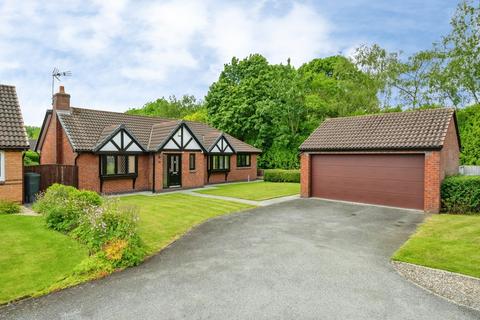 3 bedroom bungalow for sale, Sandicroft Close, WARRINGTON, Cheshire, WA3