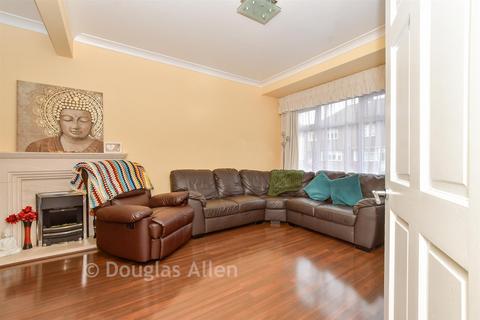 undefined, Stanley Avenue, Dagenham RM8