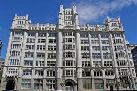 2 bedroom flat to rent, The Levels, Water Street, L3