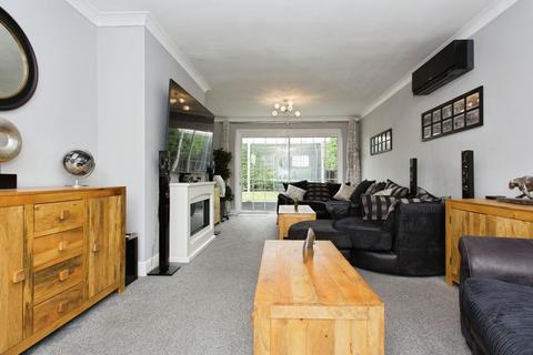 4 bedroom detached house for sale, Bury Way, St Ives PE27