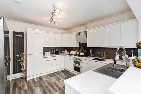 4 bedroom detached house for sale, Bury Way, St Ives PE27