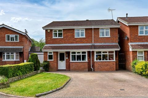 4 bedroom detached house for sale, The Hedges, Wombourne, Wolverhampton