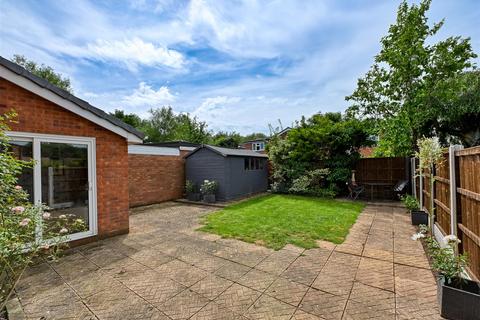 4 bedroom detached house for sale, The Hedges, Wombourne, Wolverhampton