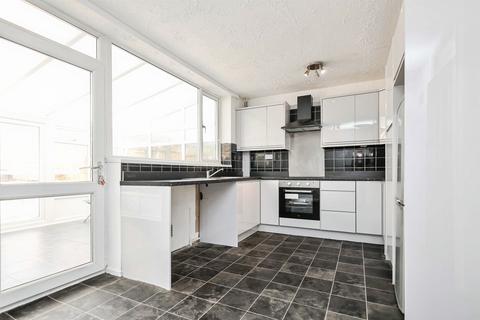 3 bedroom terraced house for sale, Middle Leasow, Quinton, Birmingham