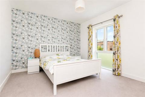 4 bedroom detached house for sale, Knightly Avenue, Cambridge, Cambridgeshire
