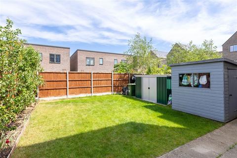 4 bedroom detached house for sale, Knightly Avenue, Cambridge, Cambridgeshire