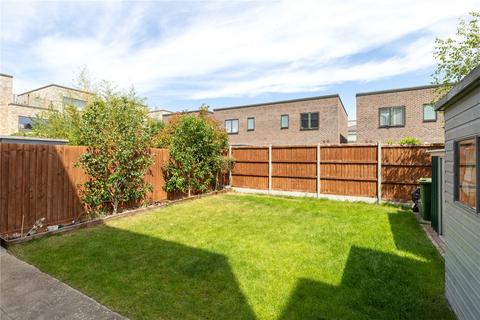 4 bedroom detached house for sale, Knightly Avenue, Cambridge, Cambridgeshire