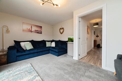 4 bedroom detached house for sale, Oxland Drive, Hull